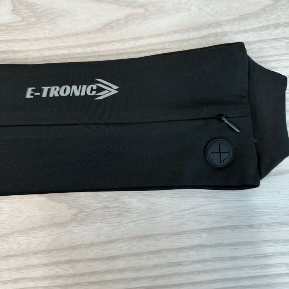 E Tronic Edge Running Belt Adjustable Belt Band Zip Pockets Black Earphone Hole - Picture 4 of 5